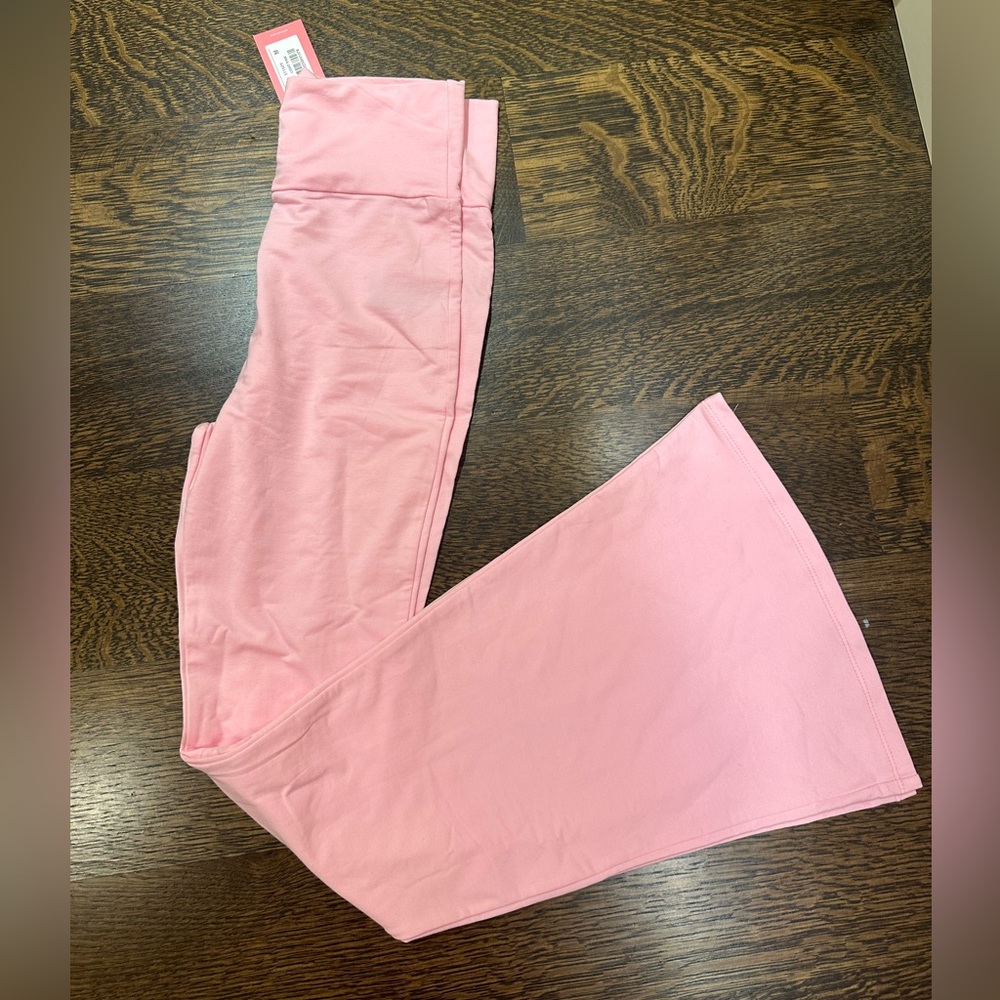 Pink flare leggings